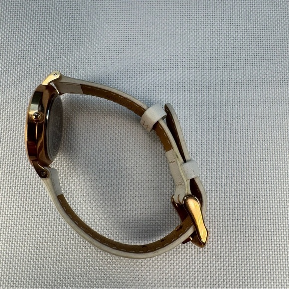 NWT Daniel Wellington Petite Bondi Rose Gold Watch - Picture 4 of 5